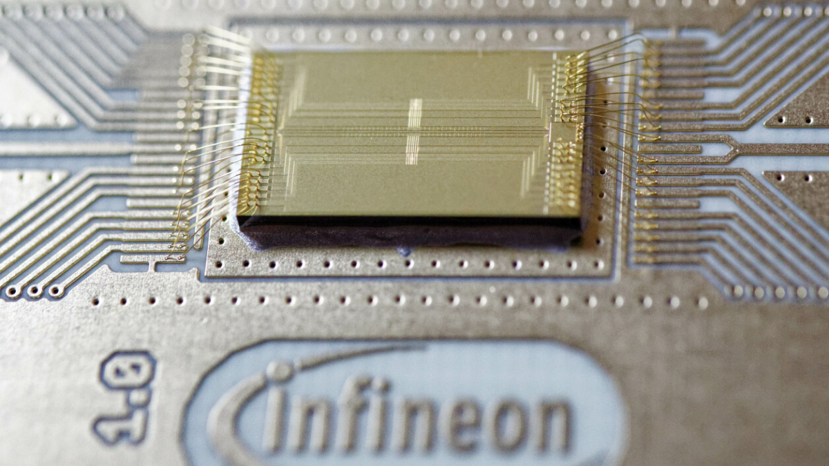 Infineon và Oxford Ionics hợp tác phát triển các bộ xử lý lượng tử ion bị mắc kẹt